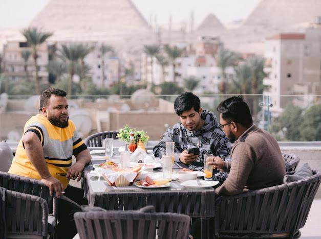 Tuya Pyramids Inn Kafrat al Jabal Экстерьер фото