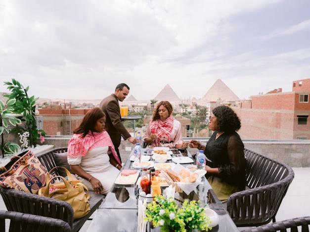 Tuya Pyramids Inn Kafrat al Jabal Экстерьер фото